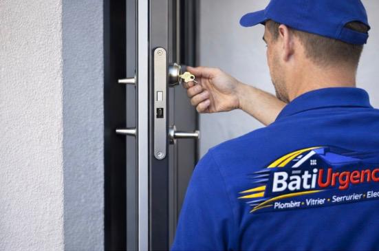 Serrurier urgence à Bordeaux – BatiUrgence